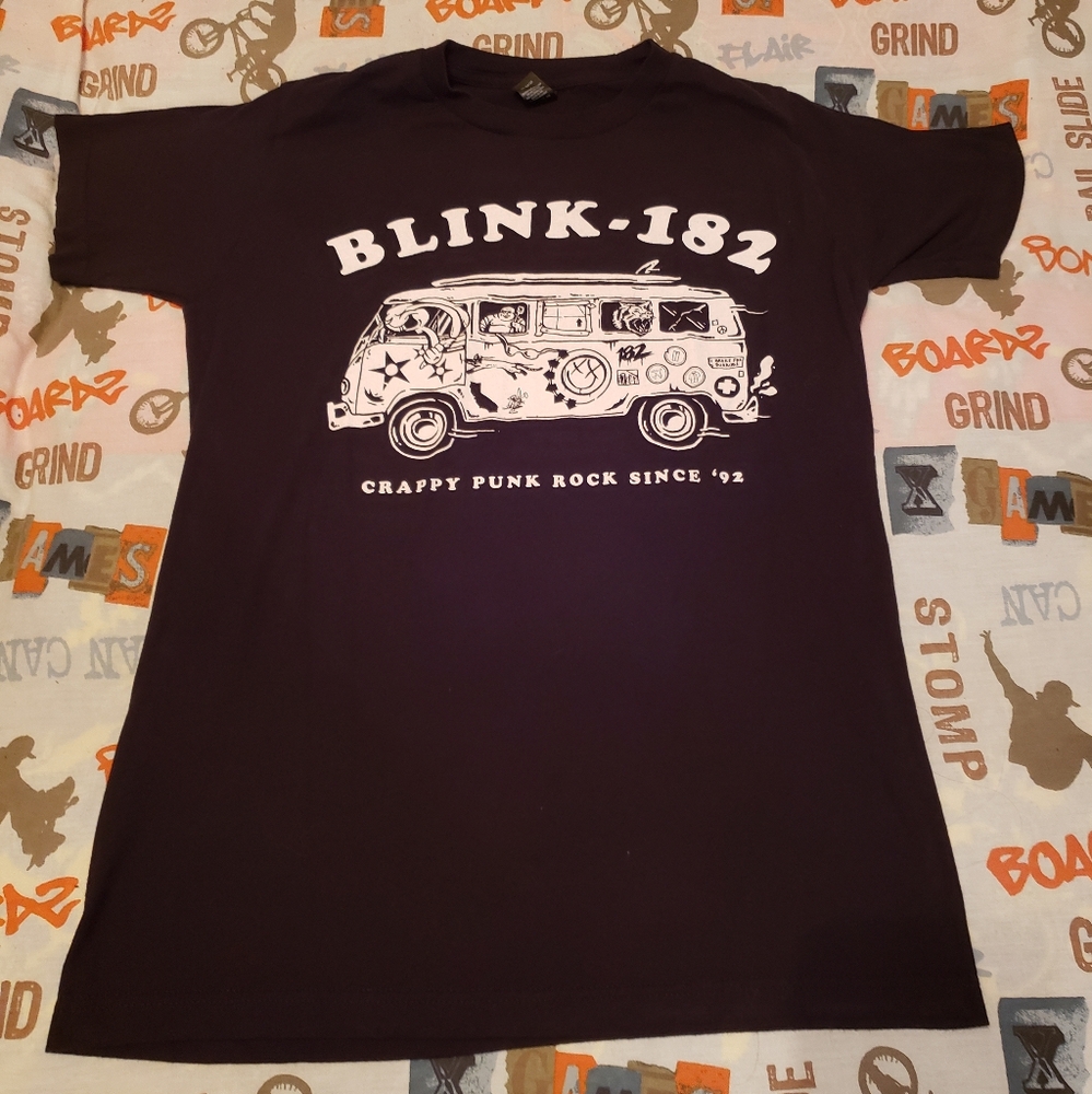 🎸 Blink-182 T-Shirt 🎸